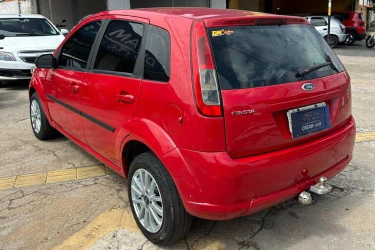 WhatsApp Image 2025-11-18 at 09.24.01 (1)