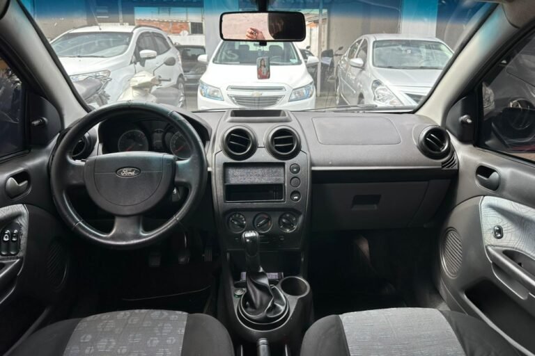 WhatsApp Image 2025-11-18 at 09.24.01 (2)